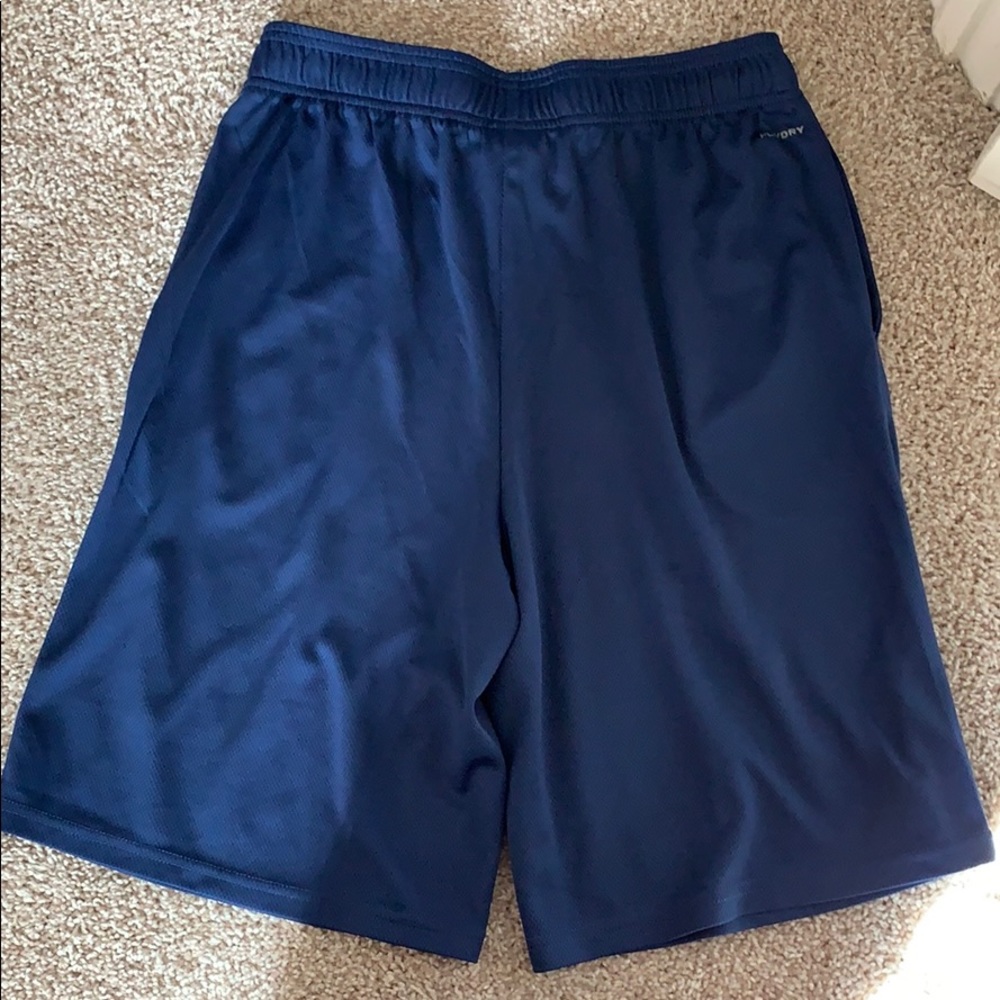 Boy’s Reebok Shorts - Picture 3 of 5